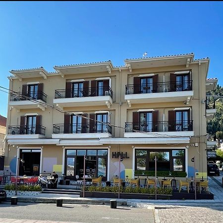 Regina Hotel Nafpaktos Exteriör bild