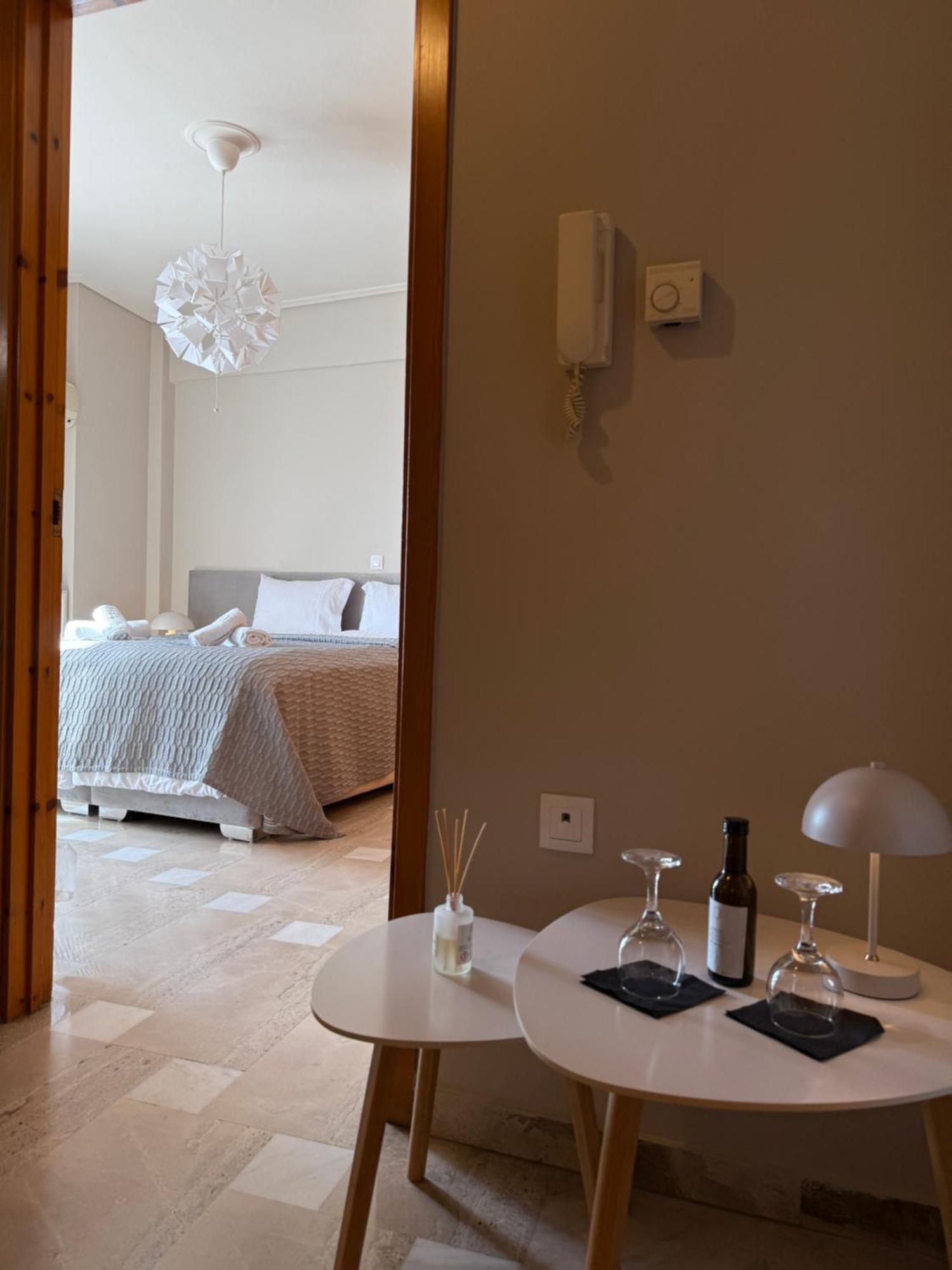 Regina Hotel Nafpaktos Exteriör bild