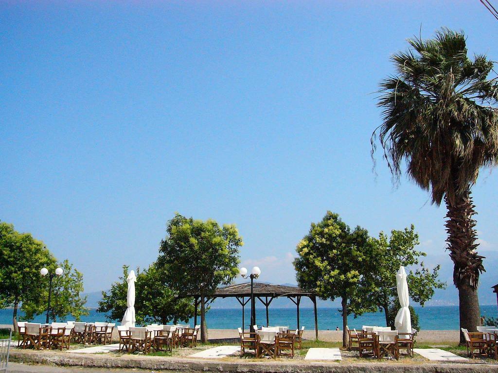 Regina Hotel Nafpaktos Rum bild